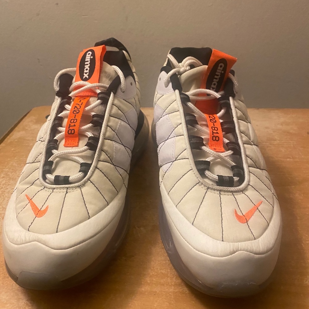 Airmax 720-818